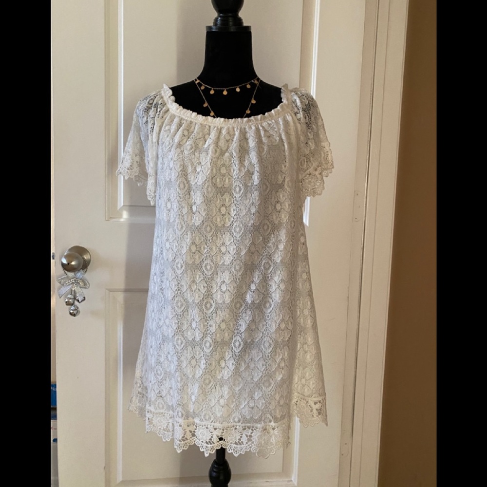 White lace dress
